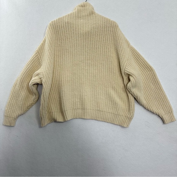Free People Ivory Knit Sweater Size Small Oversized Crop - Picture 4 of 10